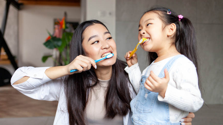 Kid Learning Proper Brushing